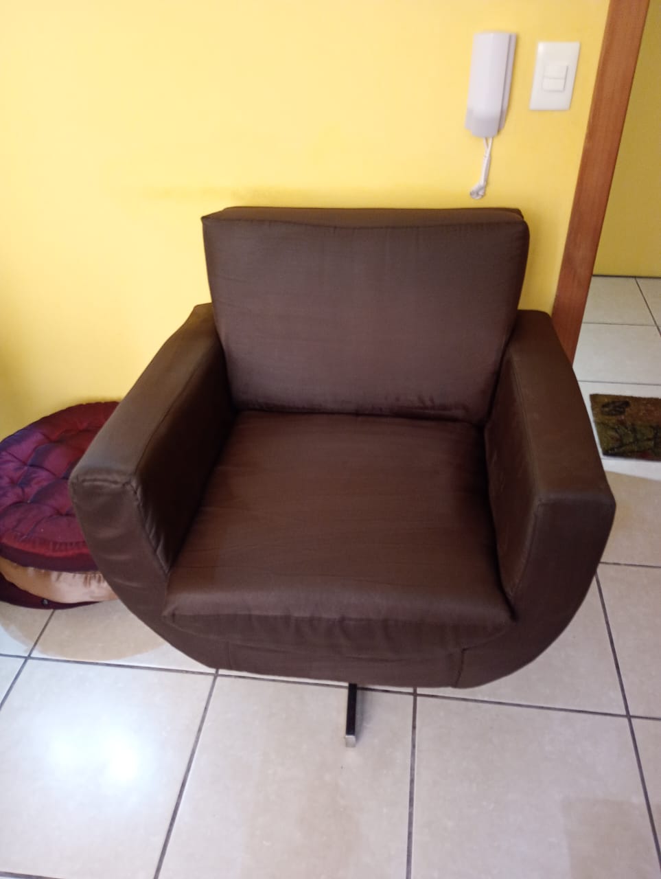 Poltrona depois da limpeza
